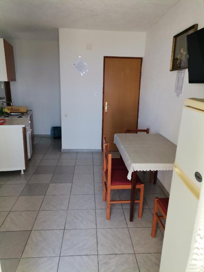 Danijela Apartment Nin Bagian luar foto