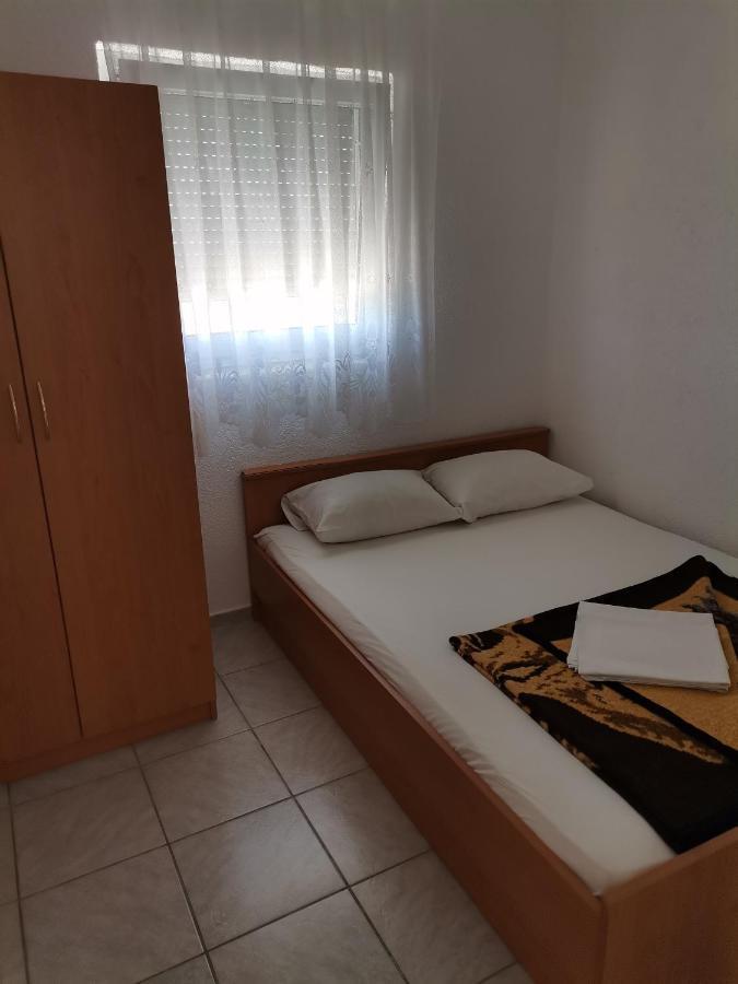 Danijela Apartment Nin Bagian luar foto