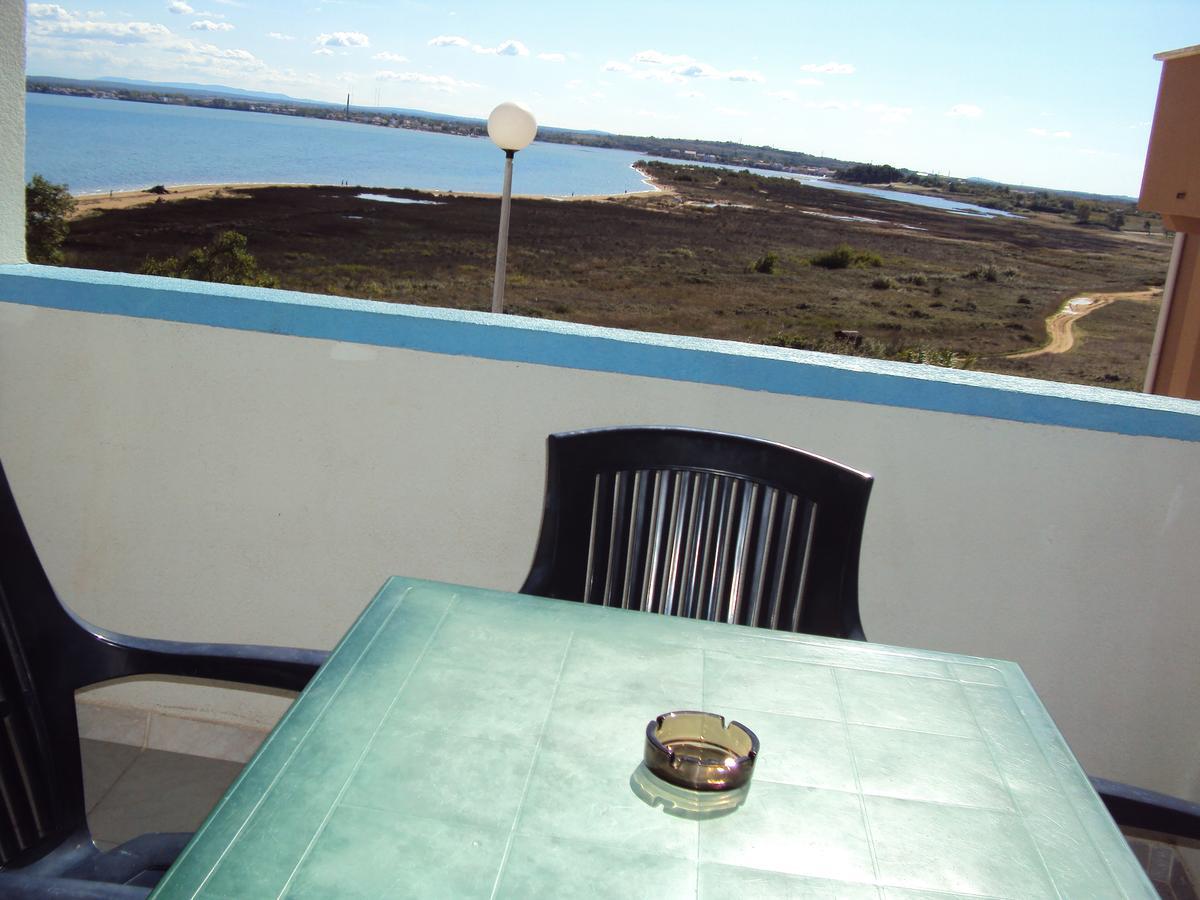 Danijela Apartment Nin Bagian luar foto